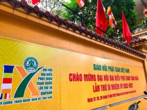 [ẢNH] Thủ đô Hà Nội chào mừng đại biểu tham dự Đại hội Phật giáo toàn quốc lần thứ IX缩略图