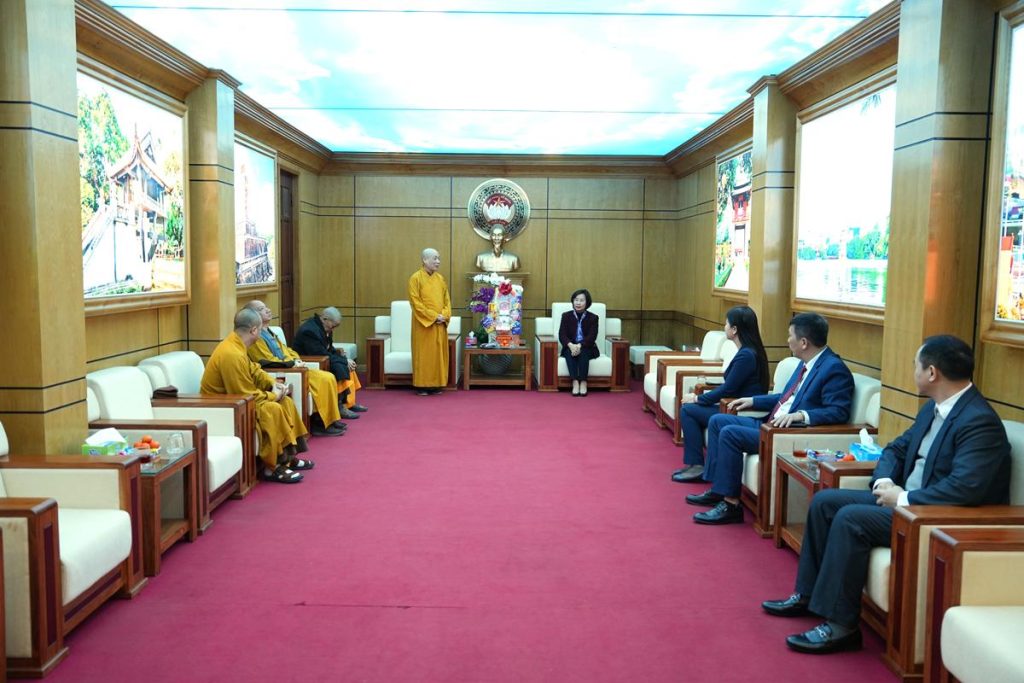 BTS GHPGVN TP. Hà Nội chúc mừng Xuân Bính Ngọ một số cơ quan ban, ngành thành phố