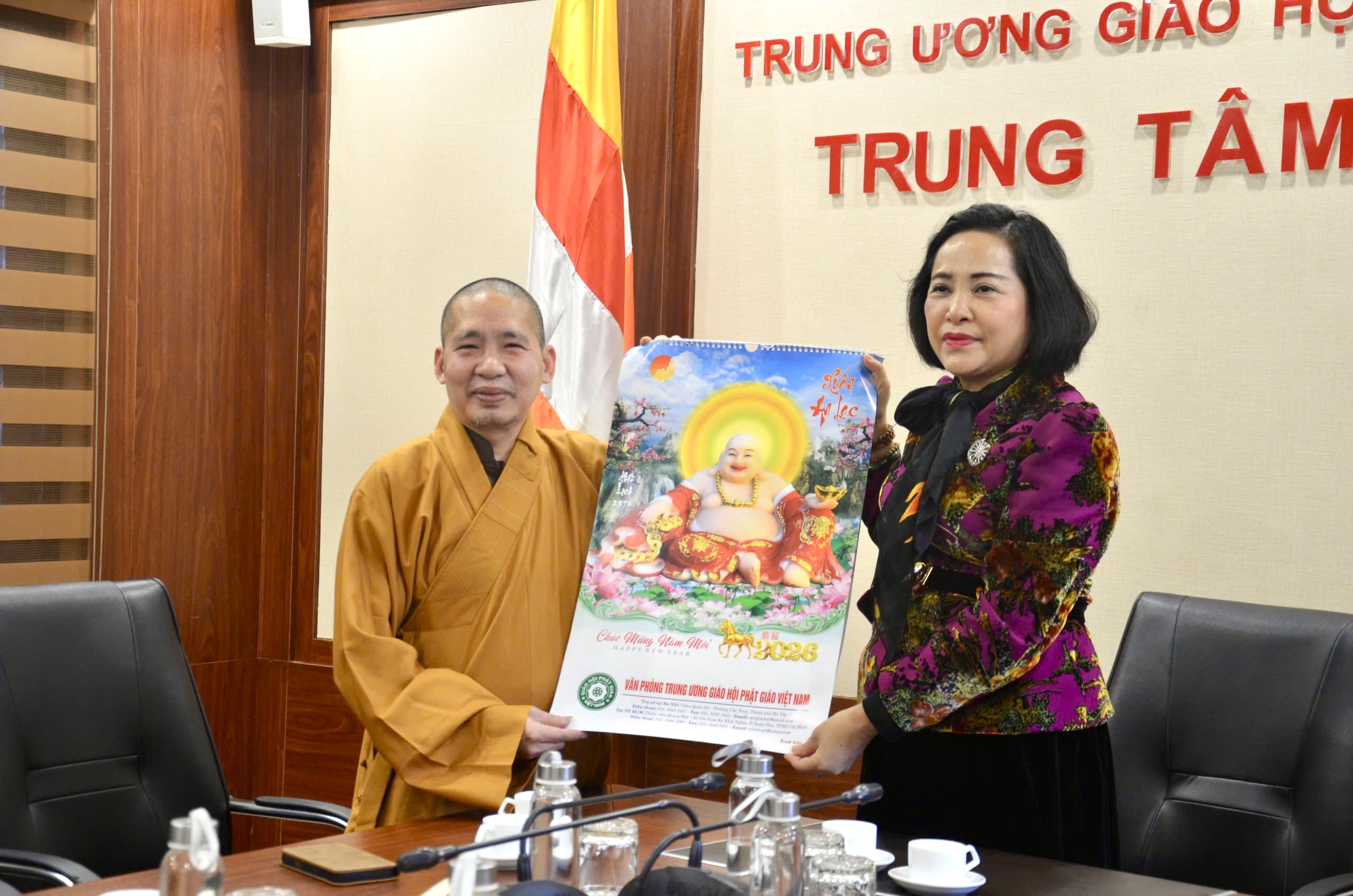 Phó Chủ tịch Quốc hội Nguyễn Thị Thanh thăm và chúc Tết Trung ương Giáo hội Phật giáo Việt Nam