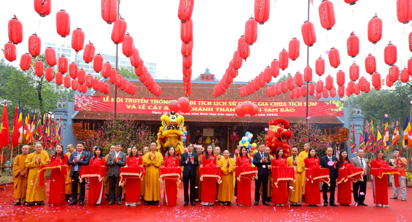 Phú Thọ: Phường Vĩnh Yên tổ chức Lễ hội truyền thống và khánh thành Ngôi Tam Bảo