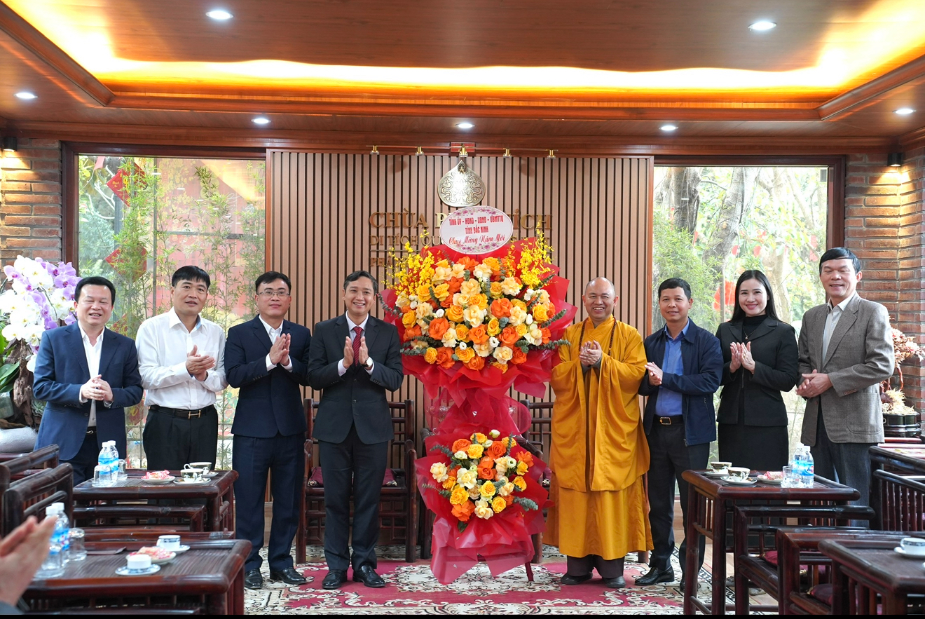 Bắc Ninh: Lãnh đạo Tỉnh uỷ thăm và chúc Tết Thượng tọa Thích Đức Thiện nhân dịp Xuân Bính Ngọ 2026