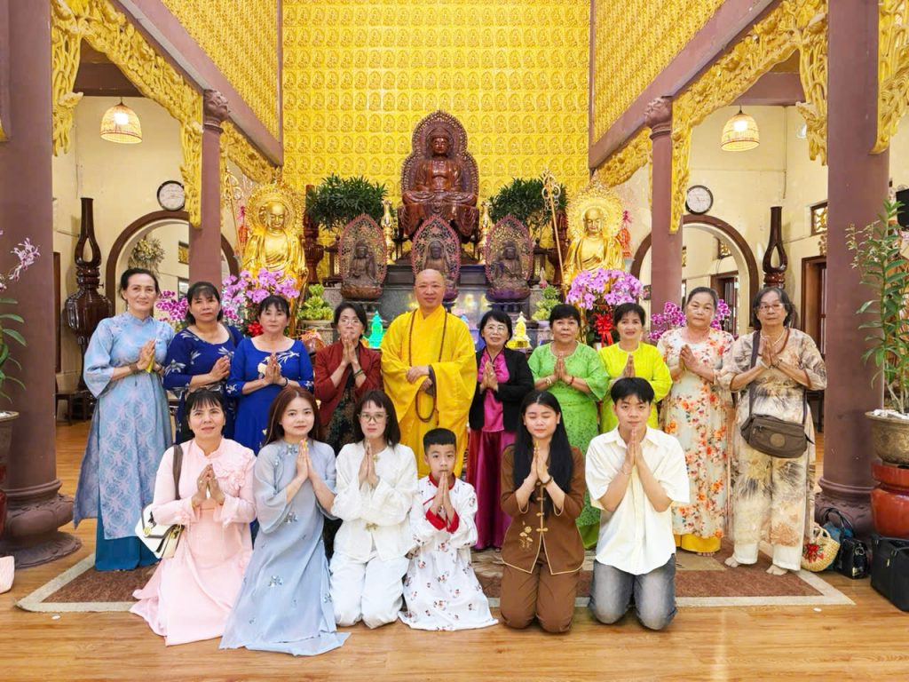 Mùng Ba Tết, nếp cũ Thiền môn và mạch sống tiếp nối