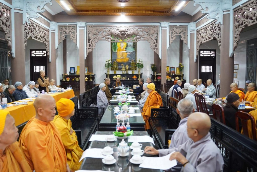 Lâm Đồng: Phân ban Ni giới họp rà soát công tác chuẩn bị Đại lễ tưởng niệm Đức Thánh Tổ Ni Đại Ái Đạo năm 2026缩略图 Lâm Đồng: Phân ban Ni giới họp rà soát công tác chuẩn bị Đại lễ tưởng niệm Đức Thánh Tổ Ni Đại Ái Đạo năm 2026