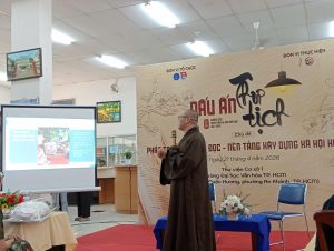 Từ thực hành đọc kinh tại các tự viện đến văn hóa đọc đương đại