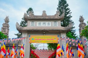 Ban đại diện Phật giáo liên xã Mê Linh thành kính tổ chức Đại lễ Phật đản PL.2570