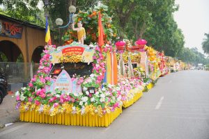 Hà Nội: Gần 40 xe hoa rực rỡ diễu hành kính mừng Đại lễ Phật đản PL.2570 – DL.2026