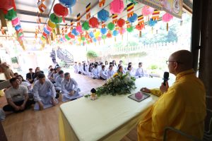 ĐẠO TRÀNG VIỆN CHUYÊN TU TẠI HÀN QUỐC: ĐẠI ĐỨC THÍCH THIỆN HƯNG THUYẾT GIẢNG Ý NGHĨA ĐỨC PHẬT ĐẢN SINH