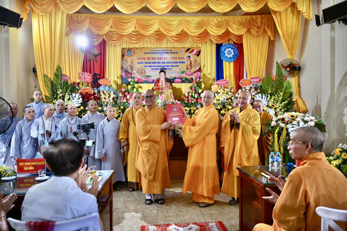 Phật giáo liên xã Xuân Trường kính mừng Đại lễ Phật đản, đón nhận Quyết định thành lập Ban Đại diện