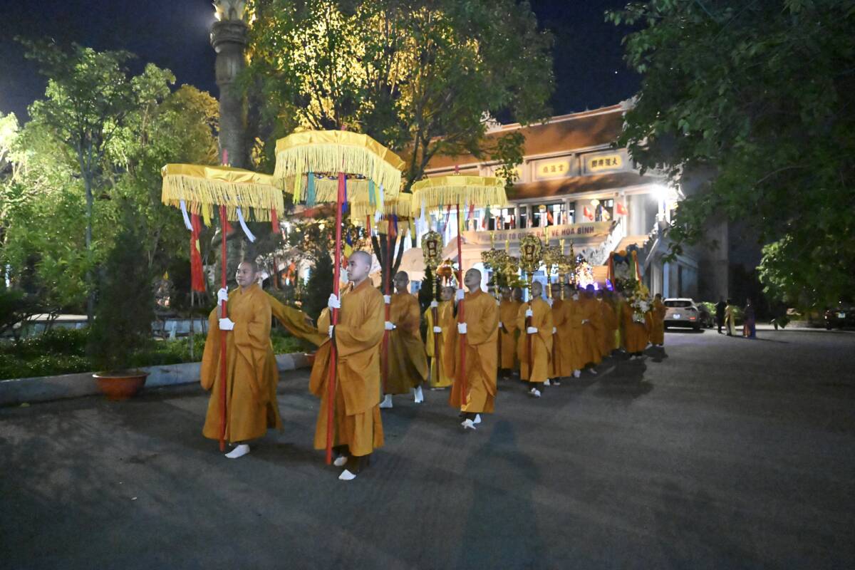 Ninh Bình: Trung tâm Phật giáo Trúc Lâm Thiên Trường trang nghiêm tổ chức lễ rước Phật kính mừng đại lễ Phật đản PL.2570 – DL.2026