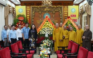 Hà Nội: Đoàn công tác Tỉnh ủy, HĐND, UBND, Ủy ban MTTQ Việt Nam tỉnh Lào Cai tới thăm, chúc mừng TƯGHPGVN nhân Đại lễ Phật đản Phật lịch 2570