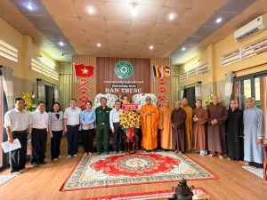 Đồng Tháp: Lãnh đạo Tỉnh ủy thăm, chúc mừng Đại lễ Phật đản Phật lịch 2570