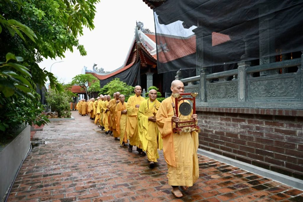 Ninh Bình: Ba trường hạ Chùa Đống Trúc, Trúc Lâm thiên Trường, Chùa Khánh Long trang nghiêm cử hành lễ tác pháp Hậu An cư Phật lịch 2570