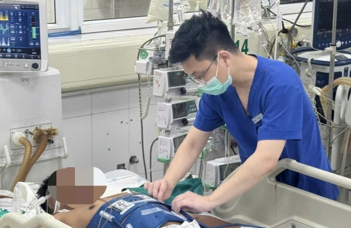 Bị điện giật ngừng tim, người đàn ông sống sót nhờ cách sơ cứu ít người biết