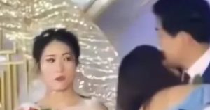Chú rể khóc nấc khi bị tình cũ ôm hôn đắm đuối giữa đám cưới, cô dâu đứng hình sượng trân