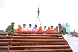 Ninh Bình: Đại lễ cất nóc chính điện Tổ đình Đỗ Linh Quang Tự ( Chùa Đọ)