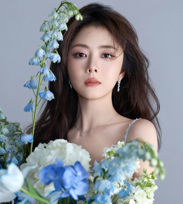 Cuối ngày hôm nay (2/7/2026), 3 con giáp &amp;apos;một bước đụng quý nhân, hai bước đụng Thần Tài&amp;apos;, tiền vàng sung túc, vận trình tung tăng thẳng tiến