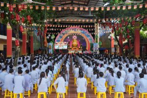 Ngày tu học thứ ba tại chùa Bằng: Trở về với chính mình, nuôi lớn hạt giống yêu thương