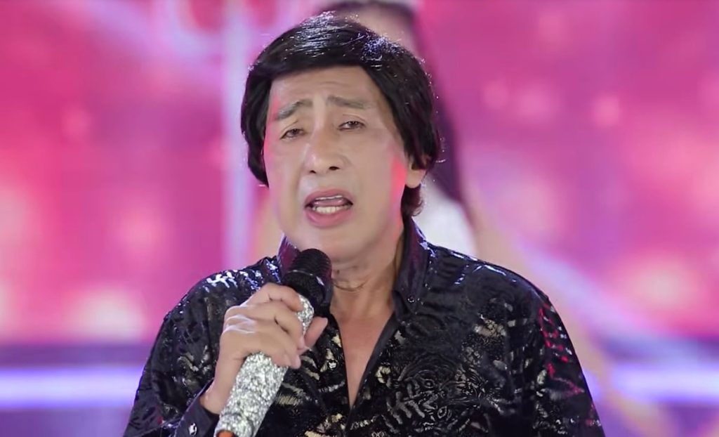 Đời thăng trầm của 'ông hoàng đĩa nhựa' vừa qua đời ở tuổi 72缩略图 Đời thăng trầm của 'ông hoàng đĩa nhựa' vừa qua đời ở tuổi 72