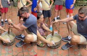 Khách Tây gồng mình quấy chè lam ở Đường Lâm, dân mạng gọi là &amp;apos;tour tập gym&amp;apos;