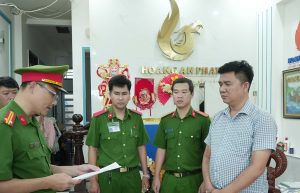Lộ diện &amp;apos;ông trùm&amp;apos; đường dây buôn lậu gần 830.000 lít dầu
