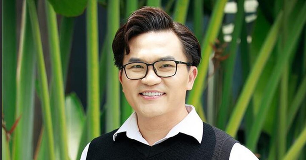 MC Đại Nghĩa tu tập, sống độc thân kín tiếng và quyết định bất ngờ tuổi 48