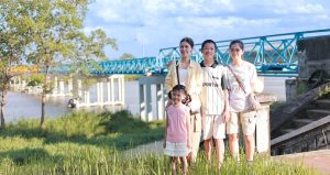 Mẹ Hà Nội chi 20 triệu, lái xe 1.800km đưa 3 con tận hưởng &amp;apos;học kỳ hè khác biệt&amp;apos;