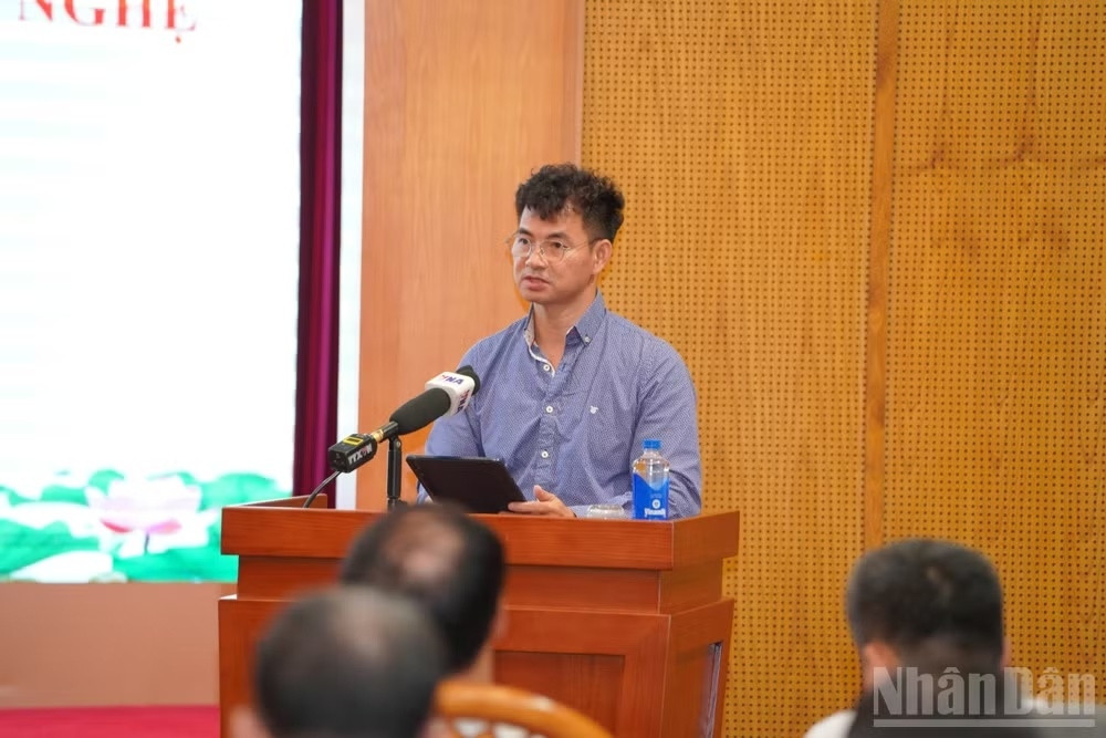 NSND Xuân Bắc: Chấn chỉnh tình trạng ca sĩ hát nhép, lừa dối khán giả