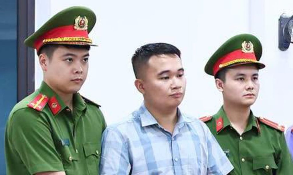 Vụ 147 điểm 10 môn Toán: Các bị can bị khởi tố về tội gì?