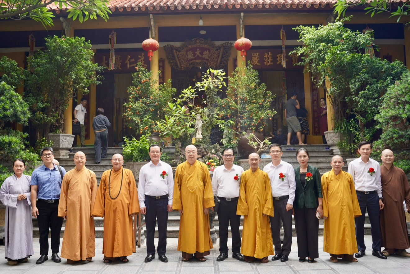 Hà Nội: Bộ trưởng Bộ Dân tộc và Tôn giáo chúc mừng Vu lan 2026 tại trụ sở Trung ương GHPGVN