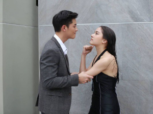 Bị chồng cũ chê xấu, mẹ đơn thân chỉ nói một câu khiến ai cũng xấu hổ