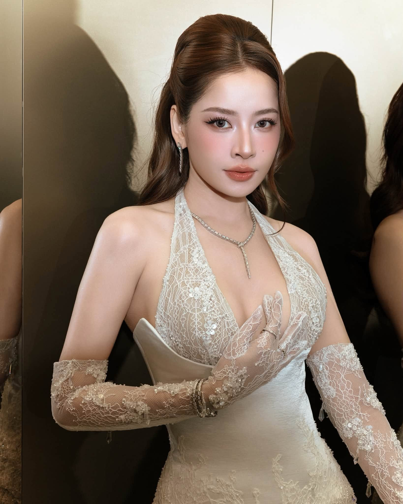 Chi Pu giàu cỡ nào? Nhìn từ hoạt động nghệ thuật và kinh doanh