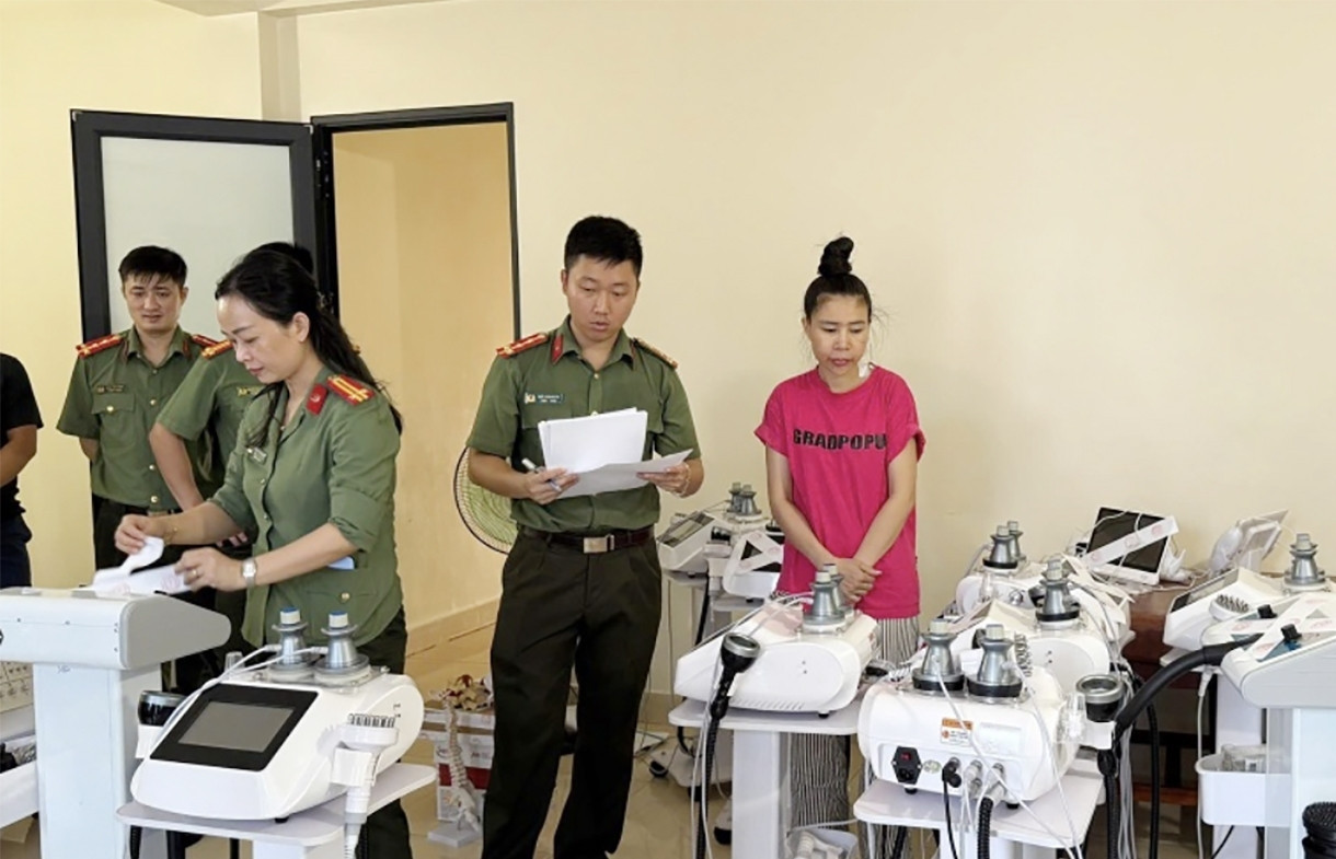 Chủ spa dùng chiêu &amp;apos;tiêm giả&amp;apos; lừa gần 300 người, chiếm đoạt 9 tỷ đồng