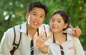 Hai diễn viên đóng &amp;apos;cặp đôi gà bông&amp;apos; phim giờ vàng khiến khán giả mê mẩn