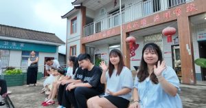 Ngôi làng kỳ lạ, chưa đầy 2.000 dân mà có 33 cặp sinh đôi