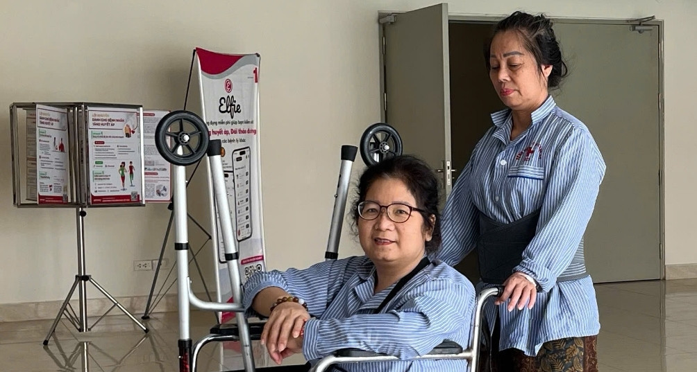 Người phụ nữ hai lần vượt biến cố, phải cắt cụt chân