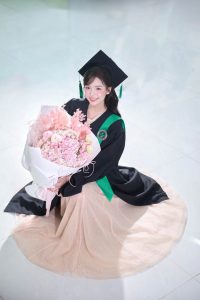 Nữ diễn viên sinh năm 2004 đang gây sốt phim giờ vàng VTV cùng con trai Vân Dung