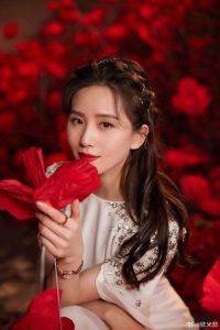 Sau thứ Bảy 19/9/2026, 3 con giáp đón liên tục đón hỷ tín, tiền bạc kéo về đầy nhà, sự nghiệp phất lên vù vù