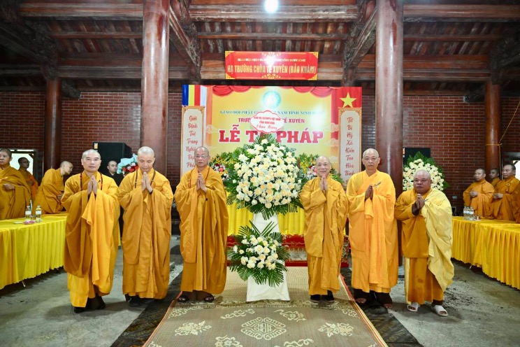 Ninh Bình: Trường hạ chùa Tế Xuyên trang nghiêm tổ chức lễ Tạ pháp