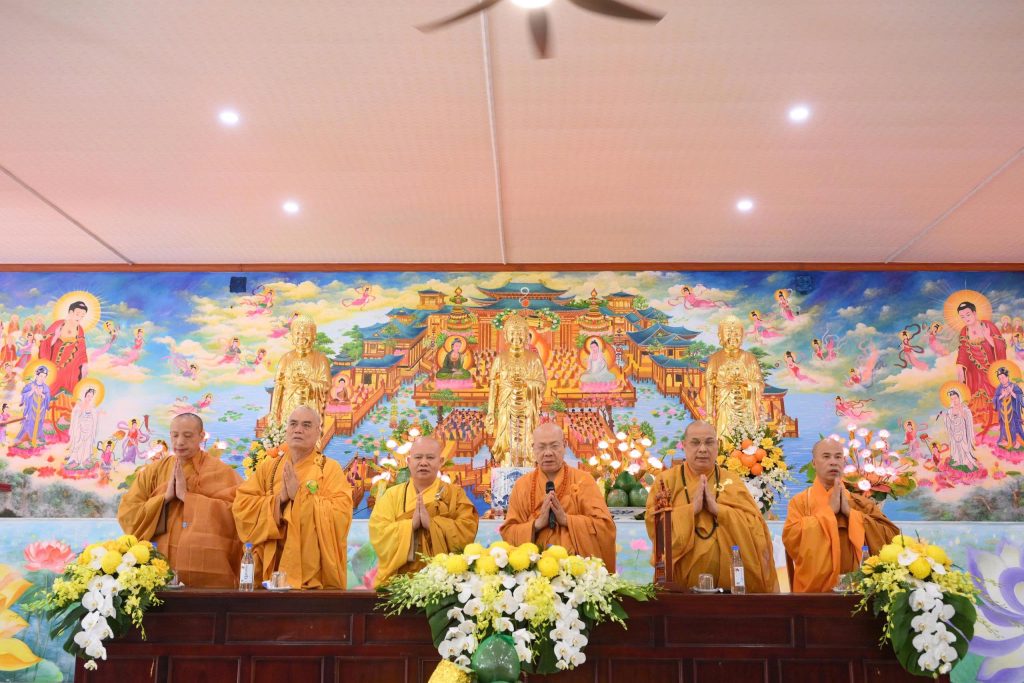 Hải Phòng: Chư tôn đức Phía Tây thành phố tổ chức lễ tạ pháp khoá an cư kiết hạ PL. 2570