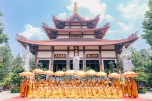 [ẢNH] Thiêng liêng giờ phút thọ Tỳ-kheo giới Bắc tông tại Đại giới đàn Thanh Kiểm