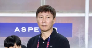 Đừng trách HLV Kim Sang-sik