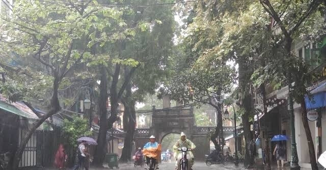 Hà Nội còn mưa đến bao giờ? Khi nào trời tạnh ráo, nắng trở lại?