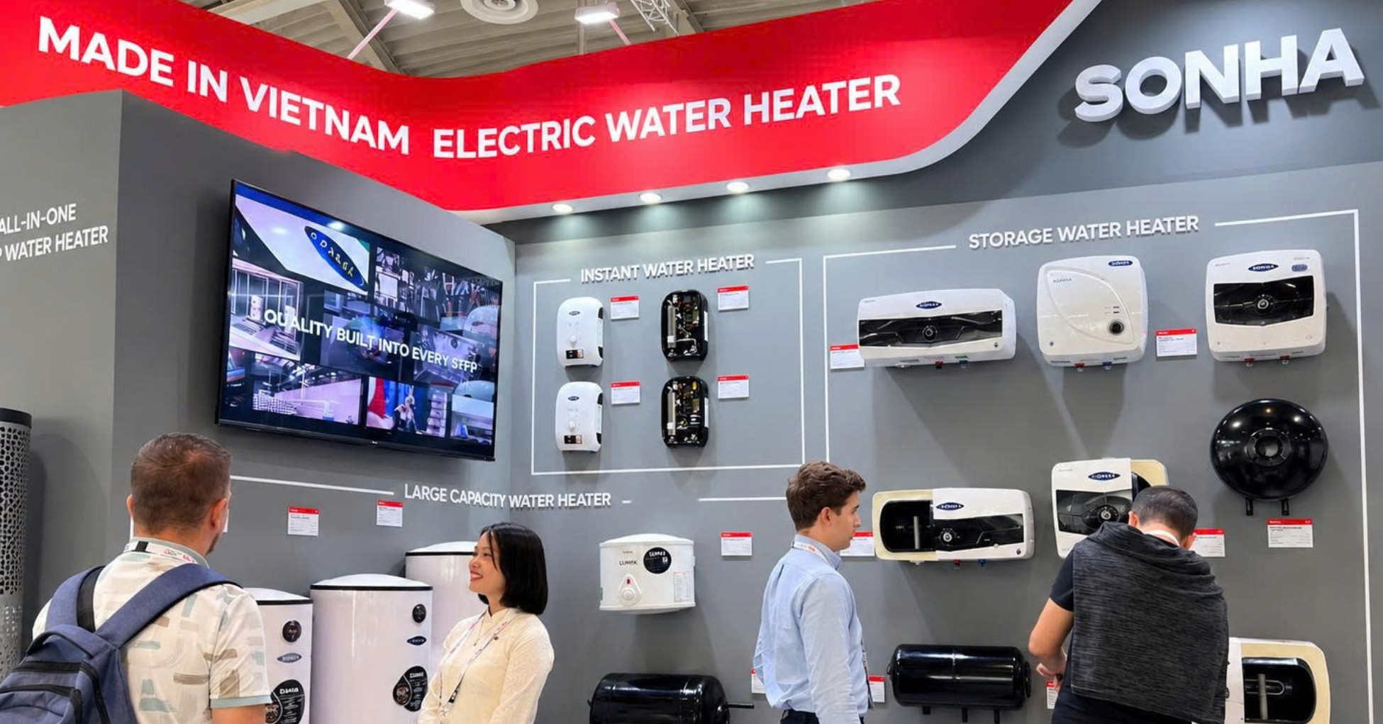 Từ nhà sản xuất trong nước đến đối tác toàn cầu: Doanh nghiệp Việt cần chuẩn bị gì?