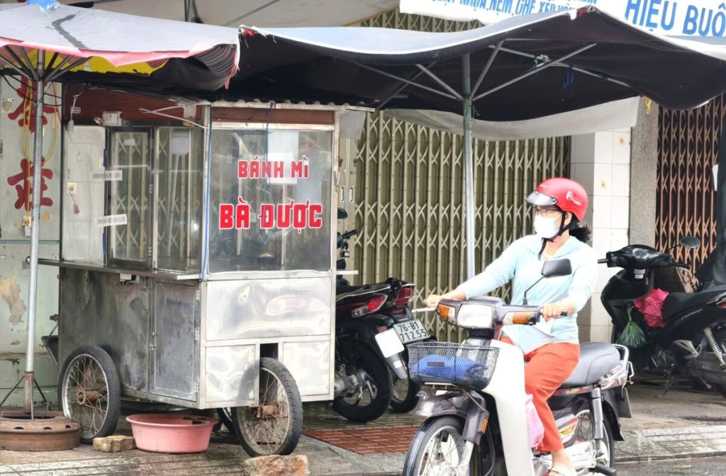 175 ca nghi ngộ độc sau khi ăn bánh mì vỉa hè: Kết quả xét nghiệm thế nào?缩略图 175 ca nghi ngộ độc sau khi ăn bánh mì vỉa hè: Kết quả xét nghiệm thế nào?
