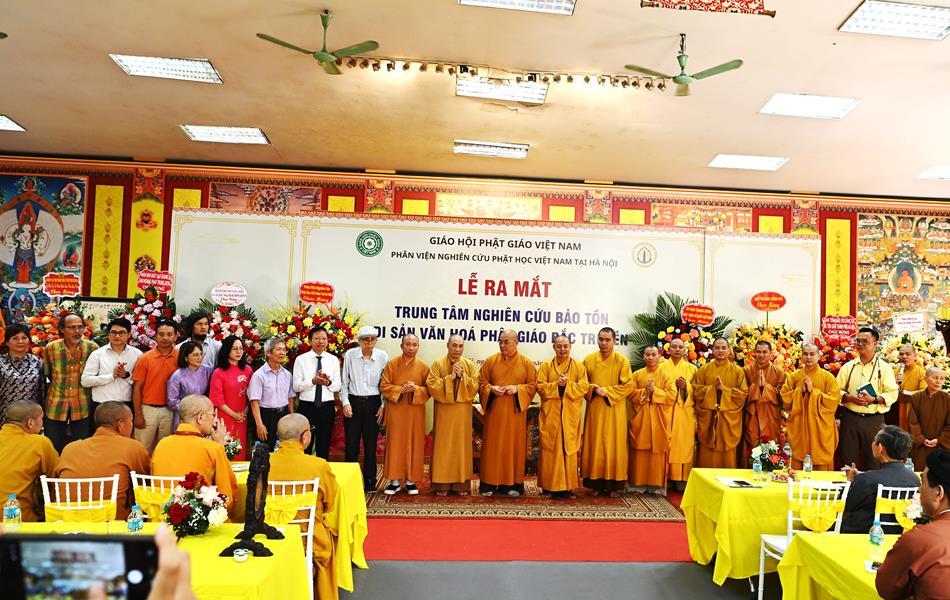 Hà Nội: LỄ RA MẮT TRUNG TÂM NGHIÊN CỨU BẢO TỒN DI SẢN VĂN HOÁ PHẬT GIÁO BẮC TRUYỀN