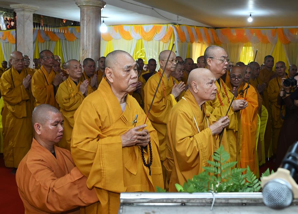 Hà Nội: Đại lễ tưởng niệm 5 năm ngày Đức Đệ Tam Pháp Chủ GHPGVN viên tịch
