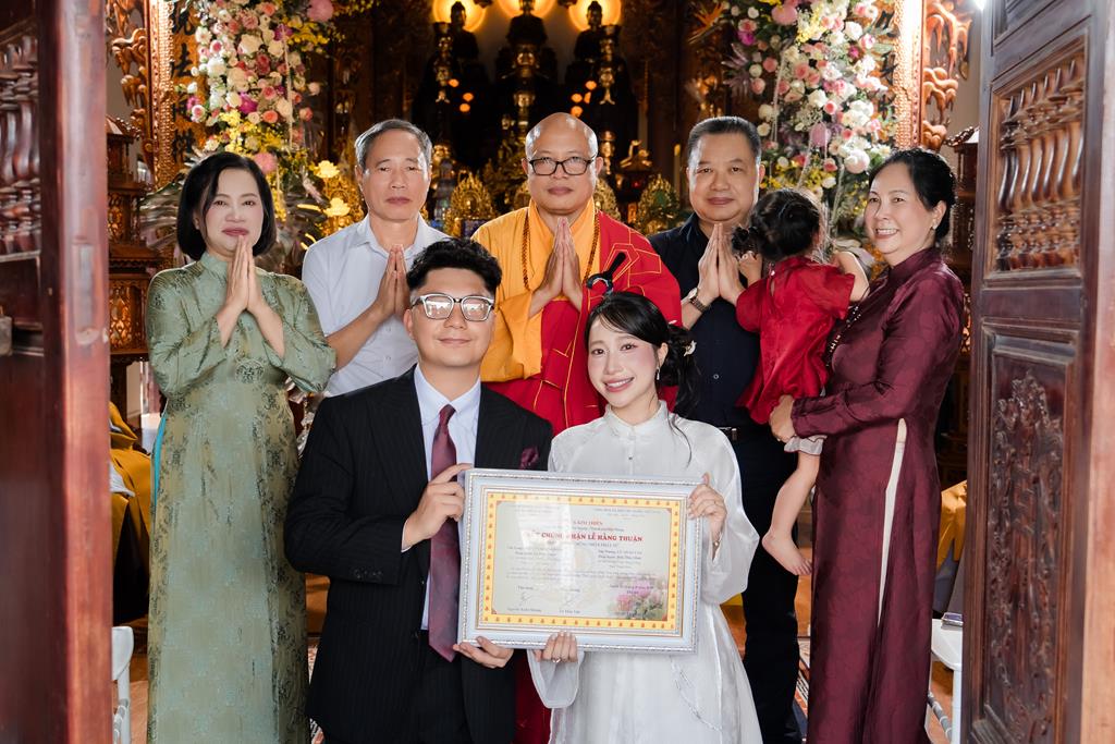 Hải Phòng: Xúc động lễ Hằng thuận của đôi bạn trẻ tại chùa Kim Thiên (Cát Tiên)