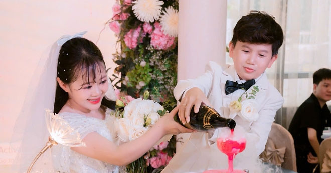 Cô gái Quảng Ninh cao 1m28 lấy chồng xa 600km vì một lời hứa hẹn