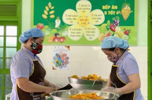 Hà Nội chốt mức trần tiền ăn bữa trưa bán trú tối đa 50.000 đồng/ngày