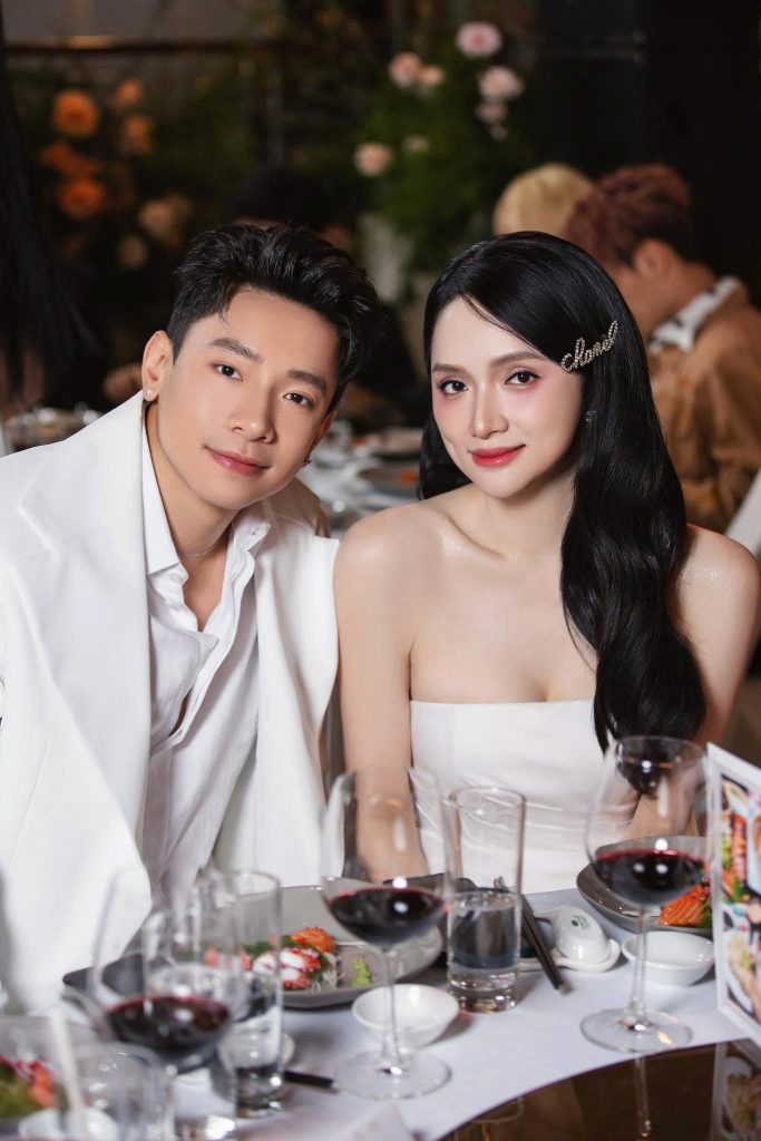 Hoa hậu Hương Giang xác nhận đang độc thân, khán giả gọi tên Phú Cường